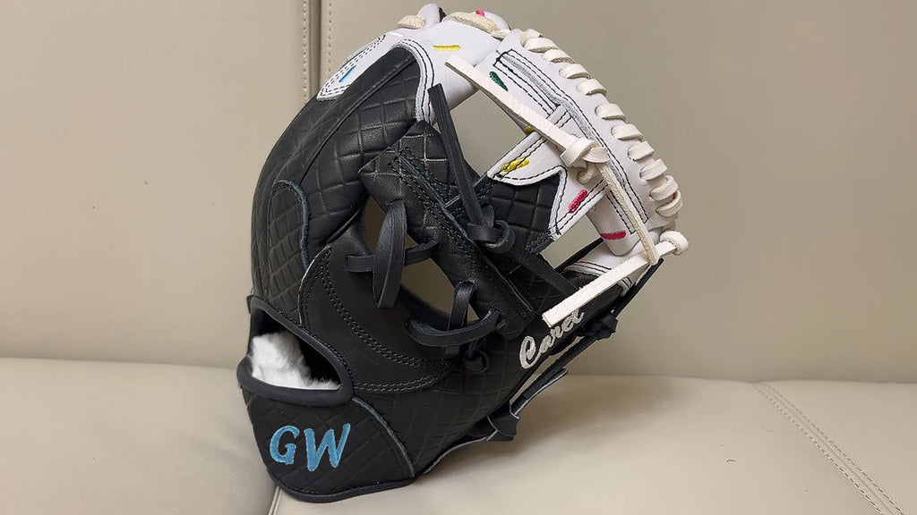 11.5/12.5inch Genuine Leather Baseball Gloves Professional Youths Adults Mitt Softball Training Catcher Gloves Sports Equipment