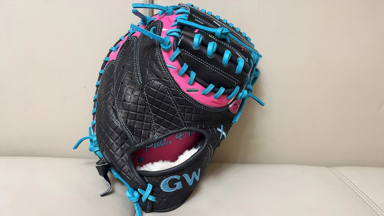 11.5/12.5inch Genuine Leather Baseball Gloves Professional Youths Adults Mitt Softball Training Catcher Gloves Sports Equipment